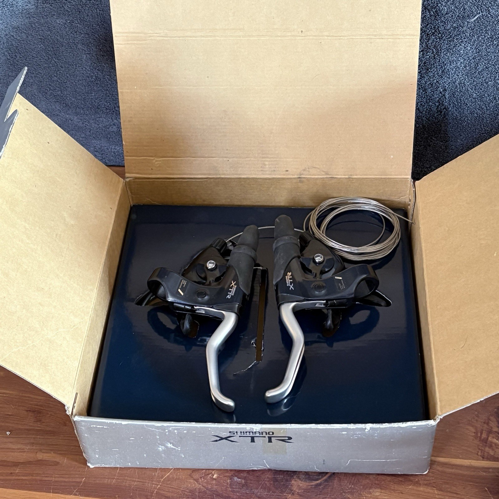 Vtg NOS Shimano XTR M900 Shifter Brake Lever Combo NIB STI Rapidfire 3×8 Cables
