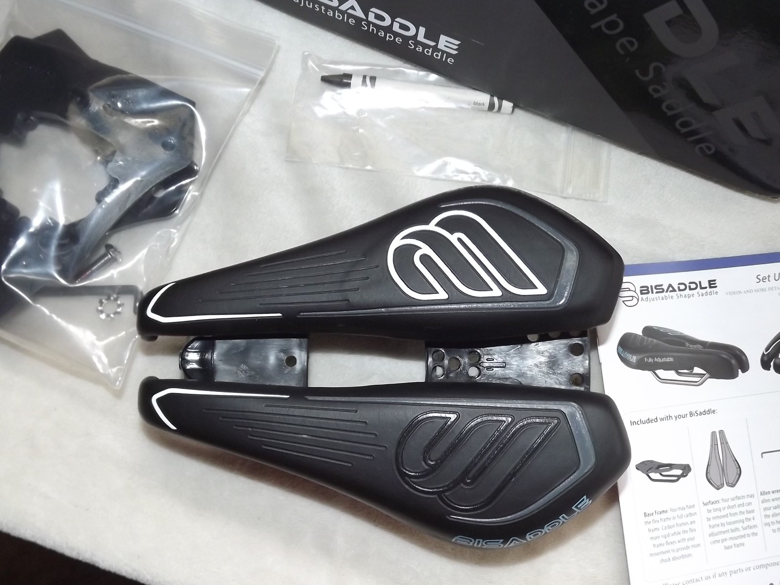 Bisaddle Adjustable Shape Saddle Bicycle Seat New in Box