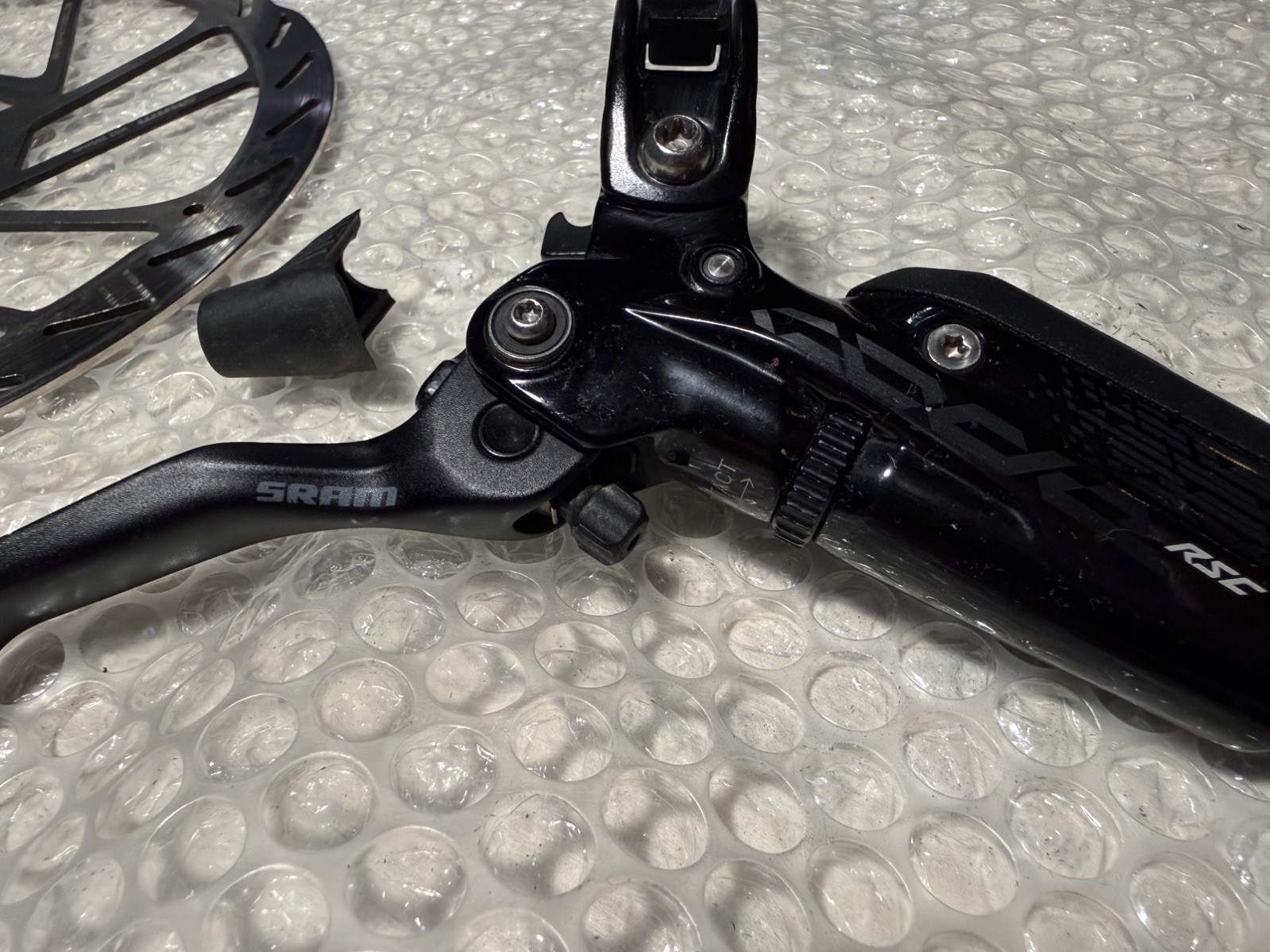SRAM Code RSC Right Rear Brake & HS2 200mm Rotor, 1525mm usable Hose