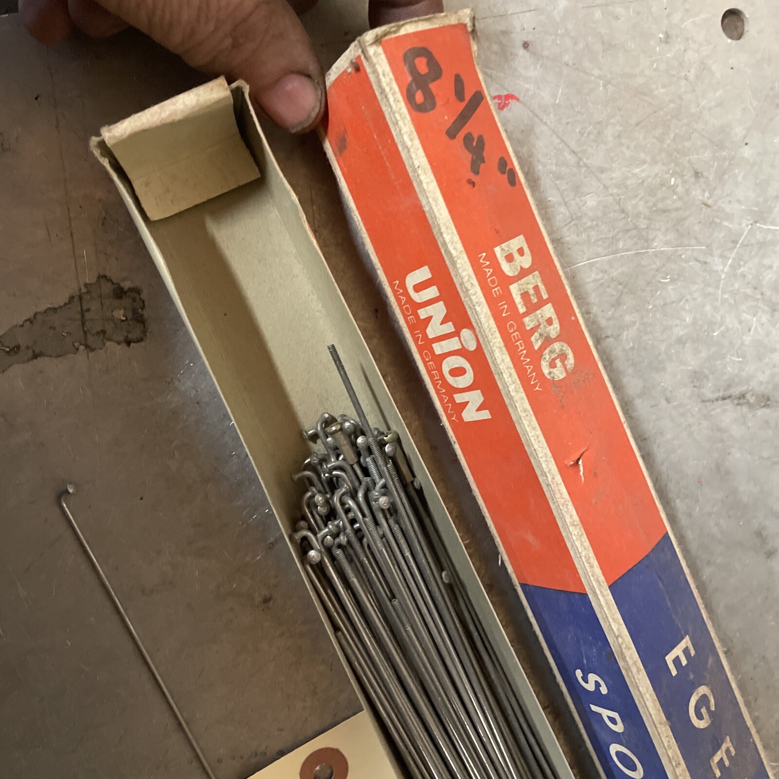 VINTAGE NOS BERG UNION CHROME WHEEL SPOKE ONLY 110pcs 9 5/8 16pcs 8 1/4