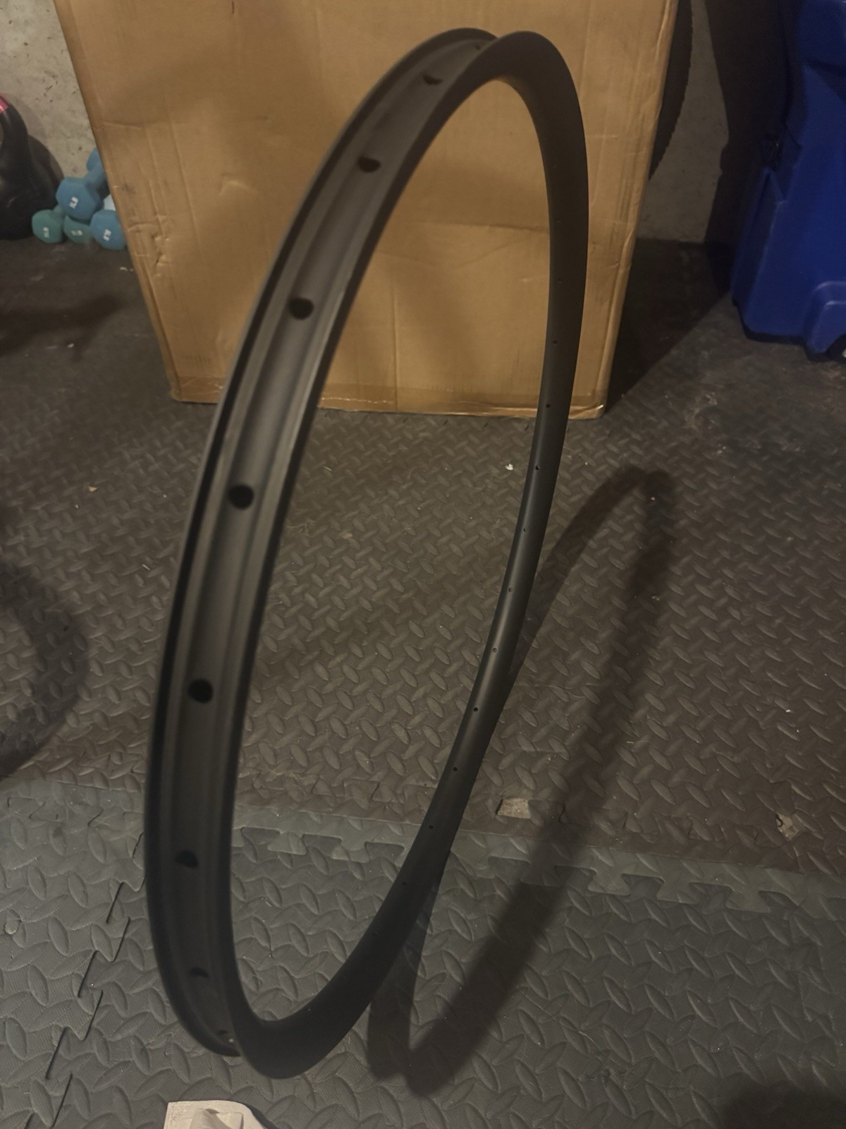 Light Bicycle 27.5″ 650b Carbon Rim 26mm Deep, 34mm Wide, 32 Spoke Holes NEW