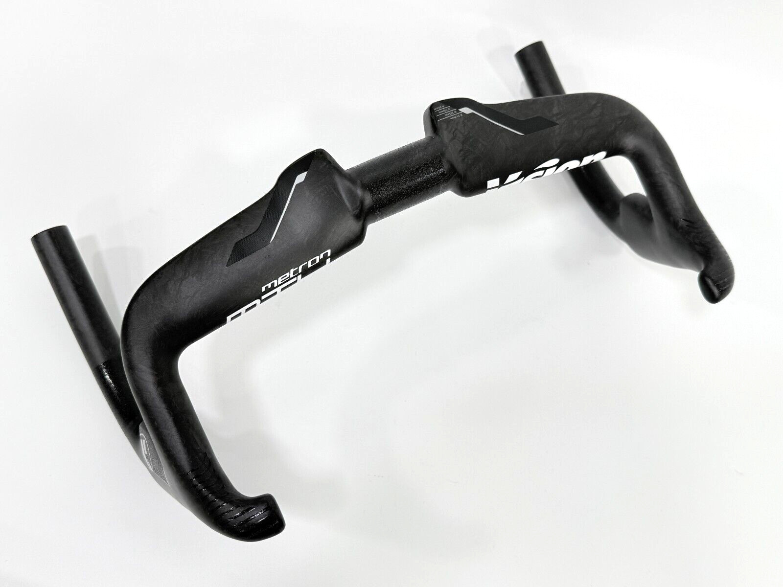 Vision Metron Track 31.8x365mm Carbon Drop Bar Handlebar (White Logo)