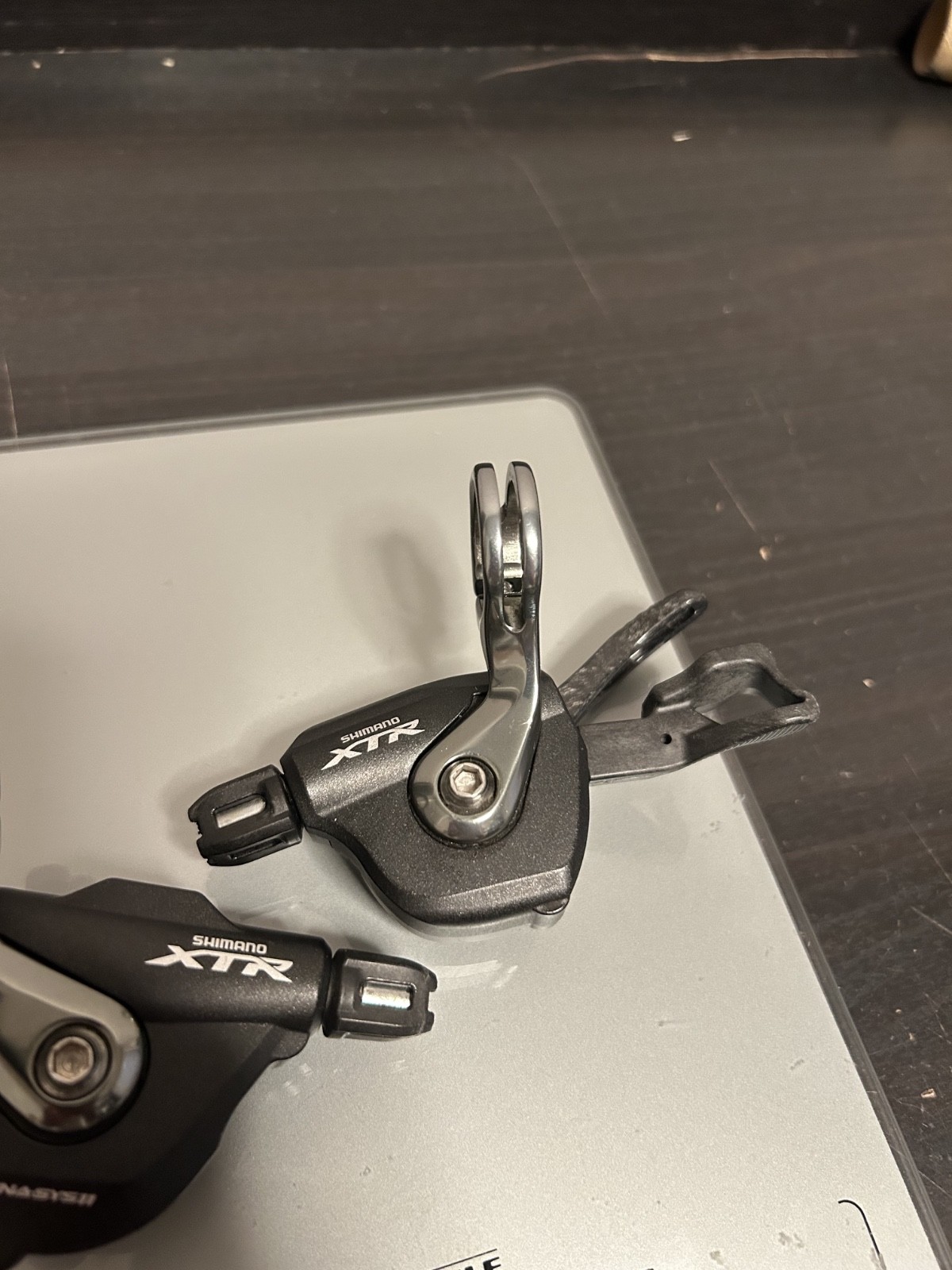 NEW Shimano XTR SL-M9000 2/3x11s Triggers MTB Shifters Dyna-Sys 11 I-Spec II NEW