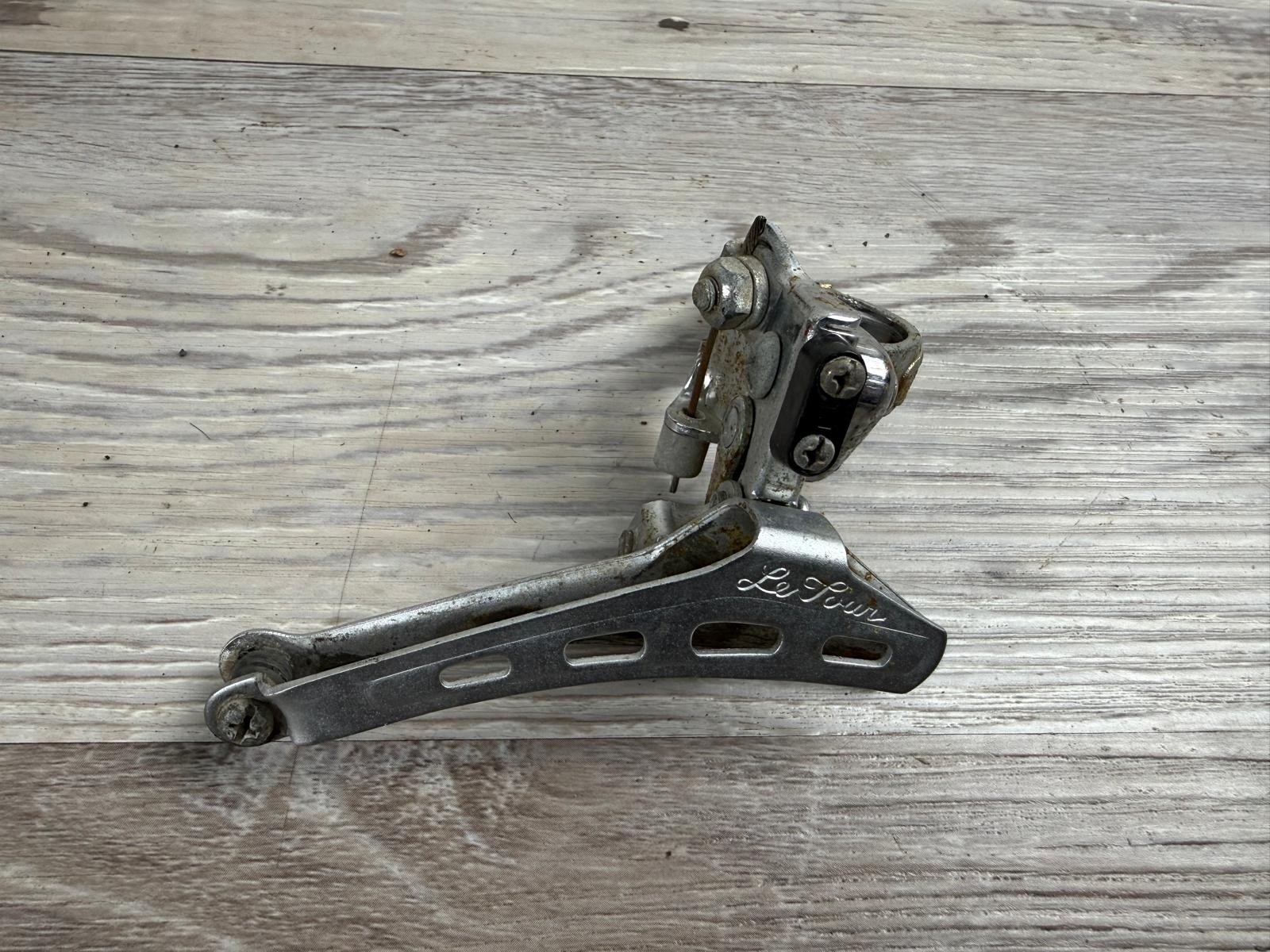 Schwinn Approved Le Tour GT450 Front Derailleur 28.6mm Clamp Bottom Pull Shimano