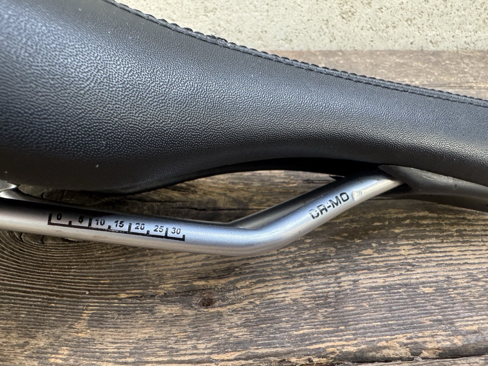 Bmx Seat Mid School Black Cromo Railed Velo
