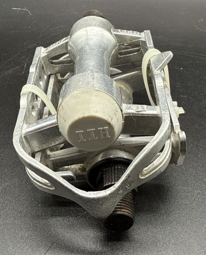 Vintage HTI A19 Road Bike Platform Pedals Bike 9/16″ Silver Aluminum