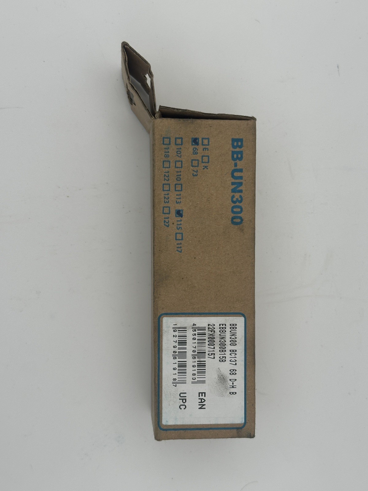 Shimano EBBUN300B18X Bottom Bracket – Silver