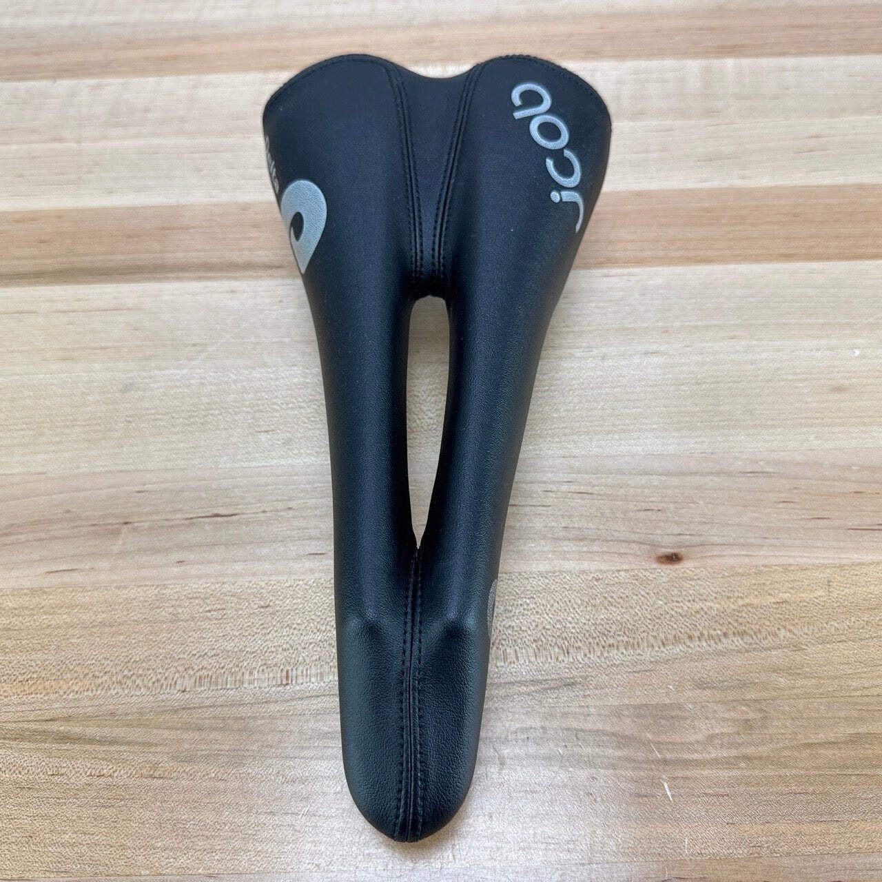 Low Mile! JCOB Delta P 7x7mm Hollow Cr-Mo Rails 130mm Bike Saddle 340g