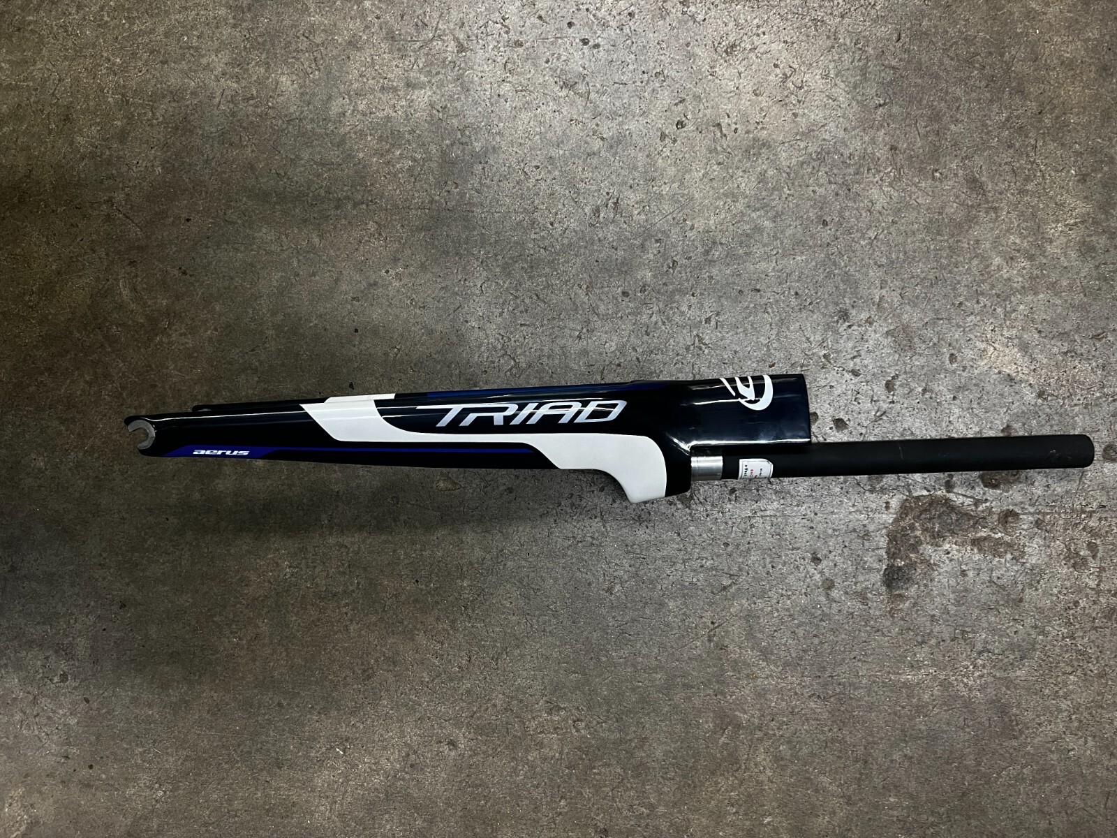 Blue Triad SL Carbon Bicycle Fork for Size XS only (85mm head tube) New