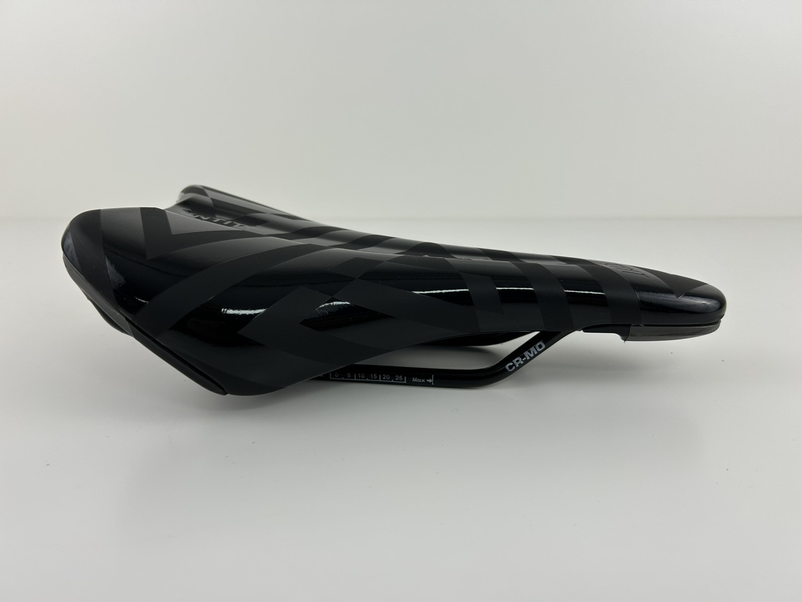 ENTITY XTENT ROAD SADDLE COMFORT GEL CHROMOLY CR-MO 245mm
