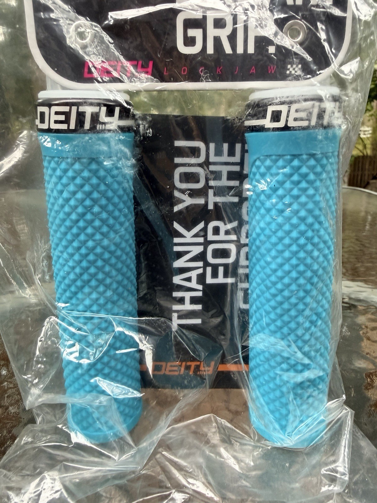Deity Lockjaw Mountain Bike Handlebar Grip 132x32mm Turquoise NEW!!