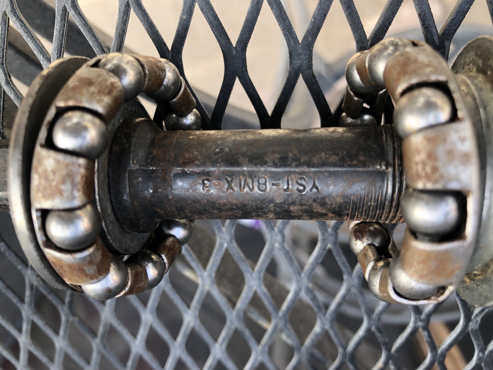 YST bmx bottom bracket American Standard