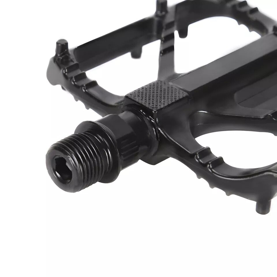 2 Pcs 9/16″ Bike Pedals MTB Road Bicycle Aluminum Alloy Non-Slip Sealed Bearing