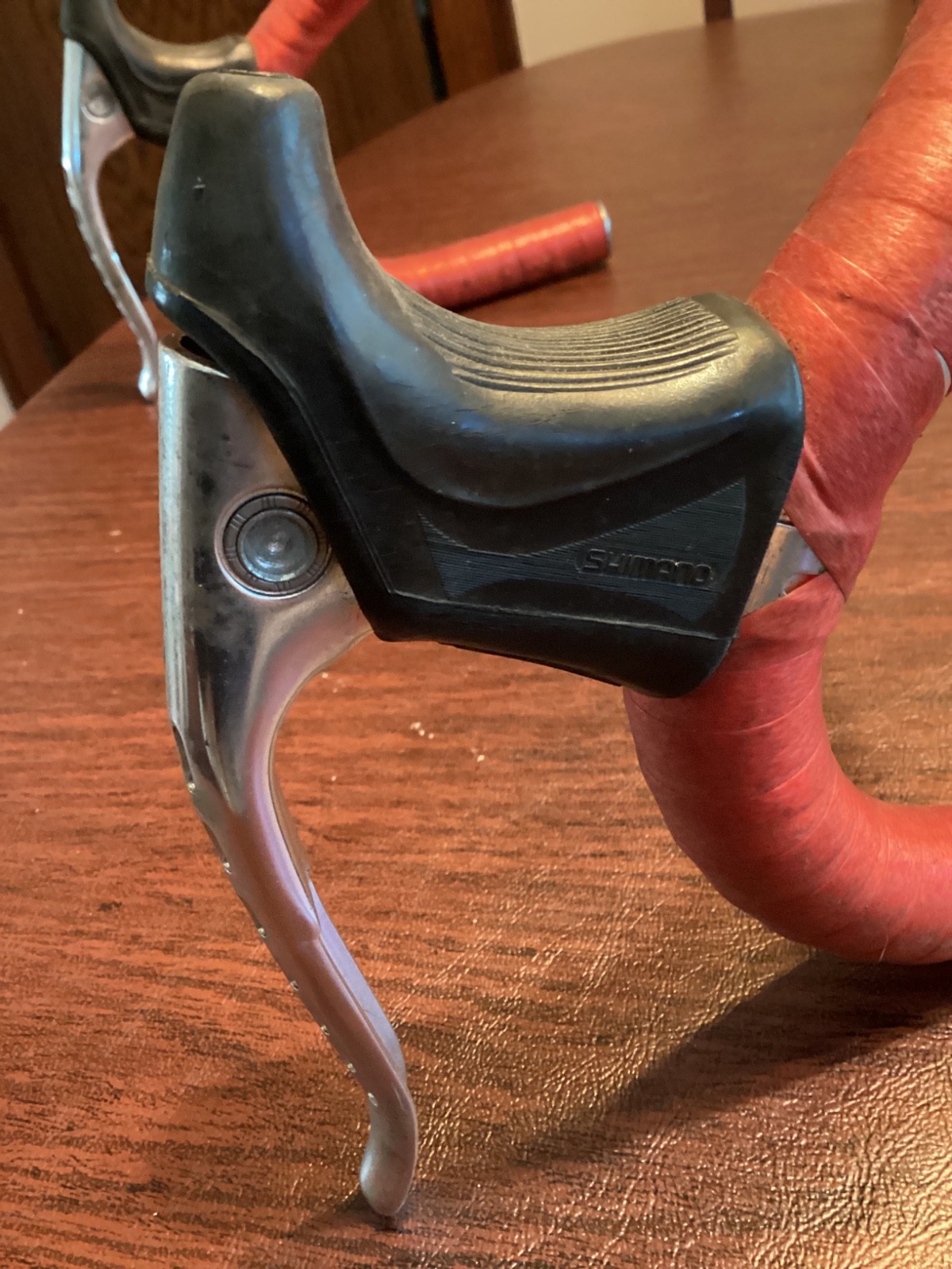 Cinelli 1R Quill Stem – 95mm 22.2mm quill PLUS 64-38 Giro bars Plus 600 Levers