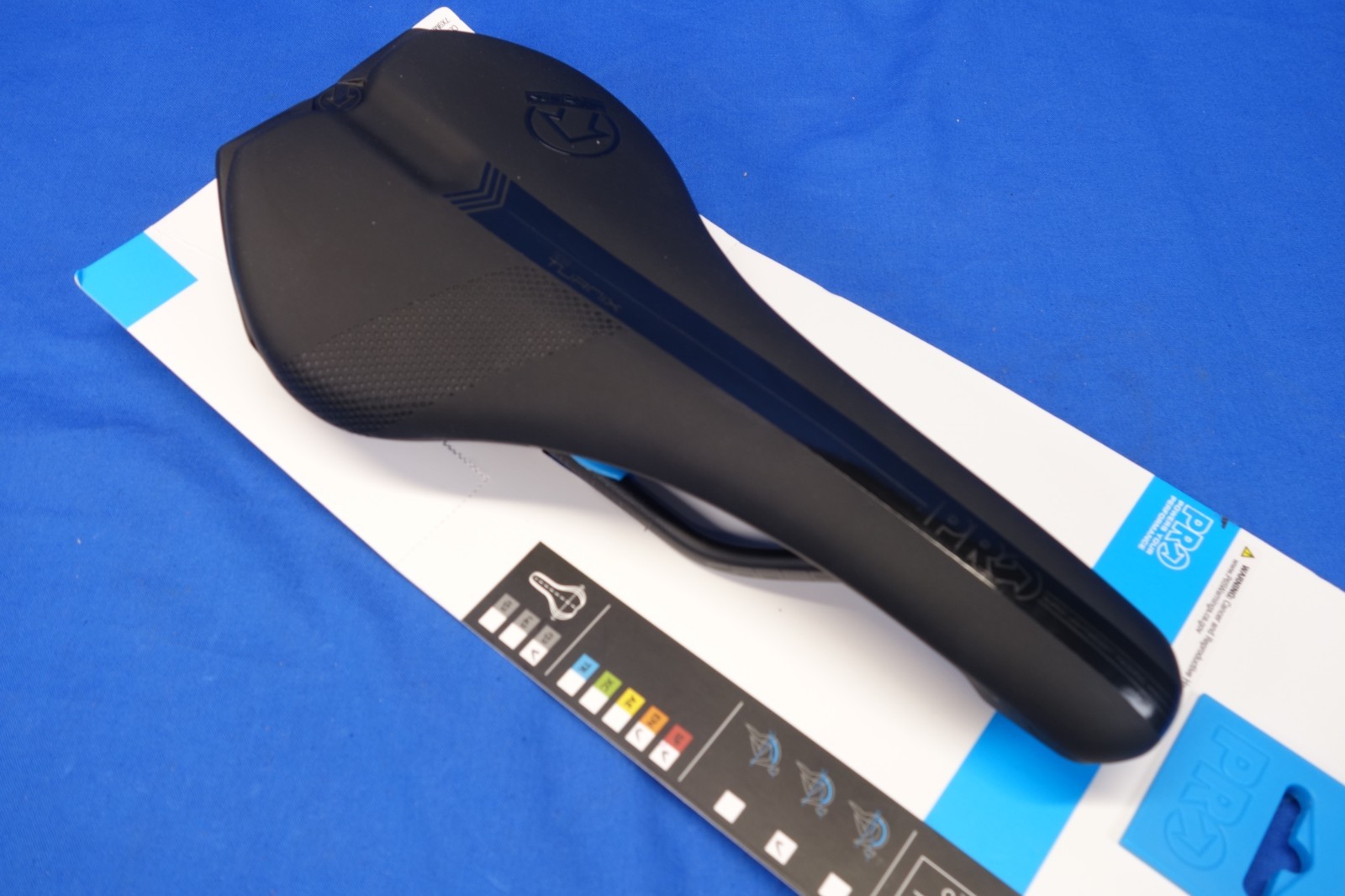 NEW PRO Turnix TEAM 132mm Width Bike Saddle, Bicycle Seat, Carbon Rails