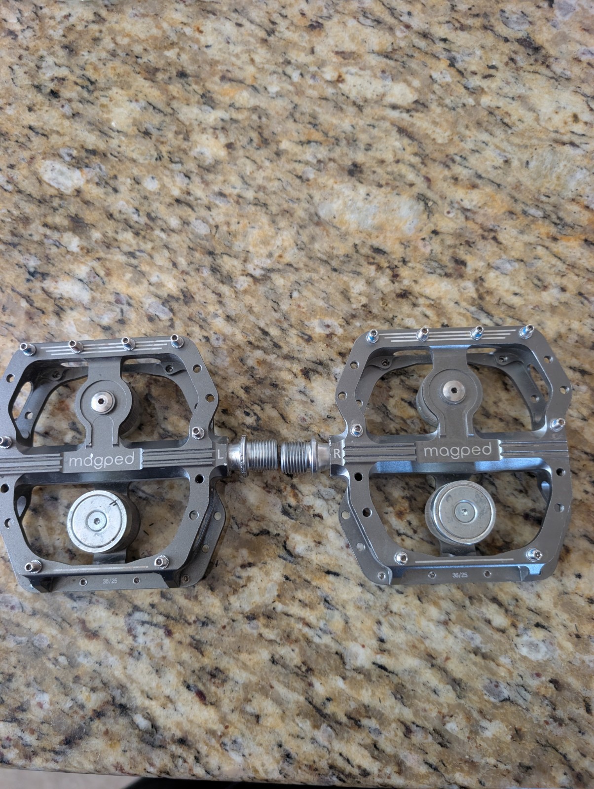 Magped Enduro-2 Magnetic Pedals