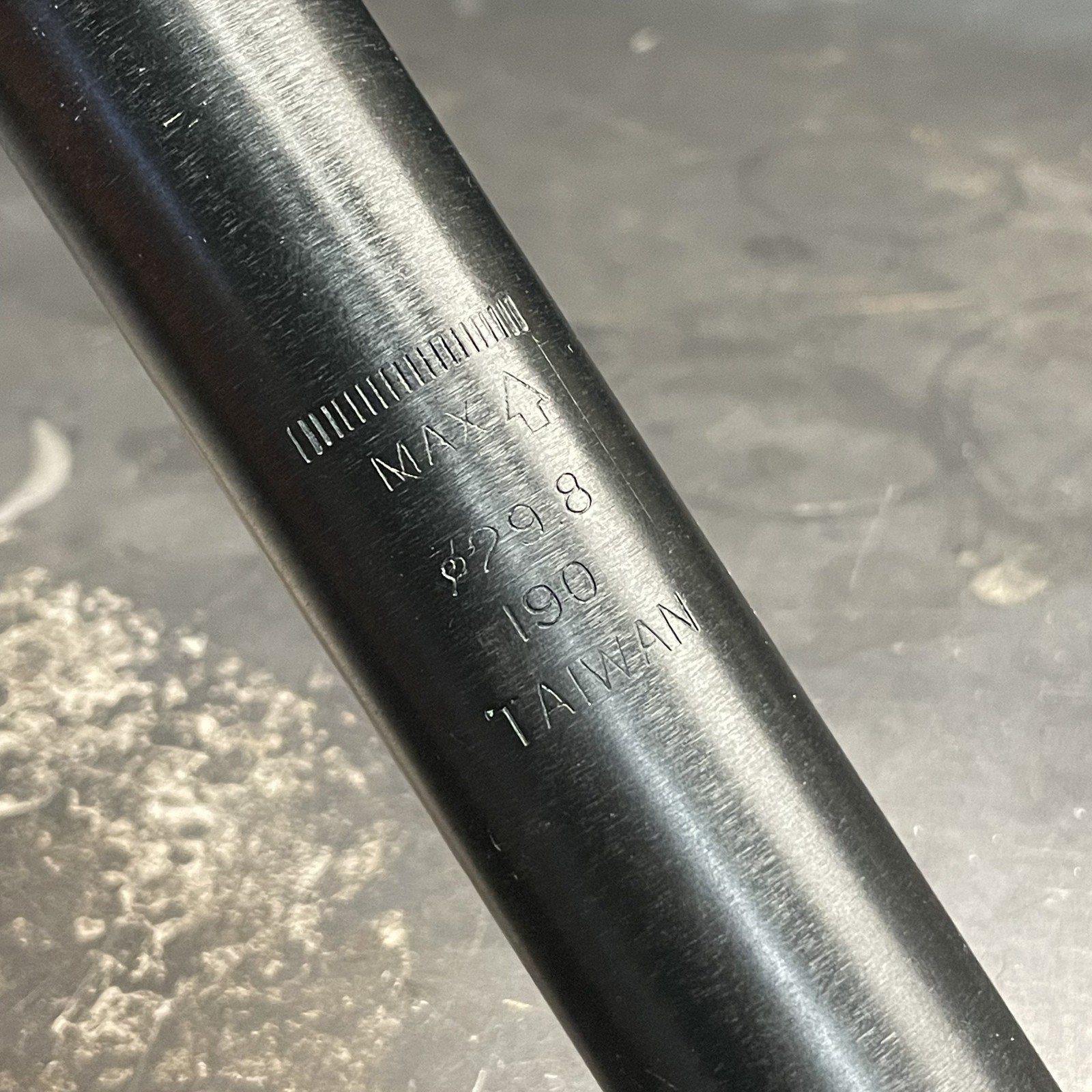 Vintage Black Cycle Pieces Modern Seatpost – 29.8mm x 285mm – Used