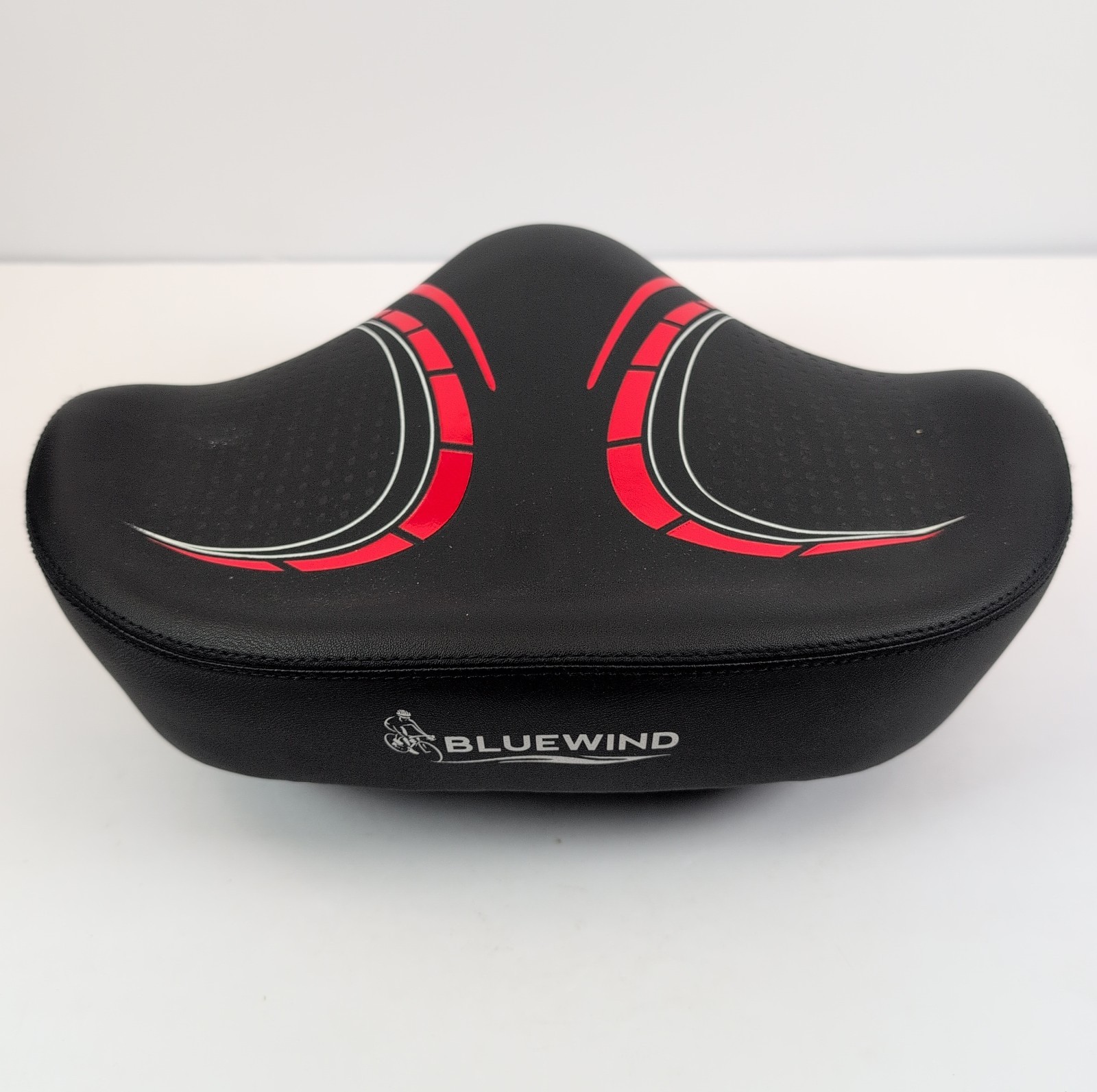 BLUEWIND Noseless Oversized Bike Seat Wide Bicycle Saddle Comfort With Backrest