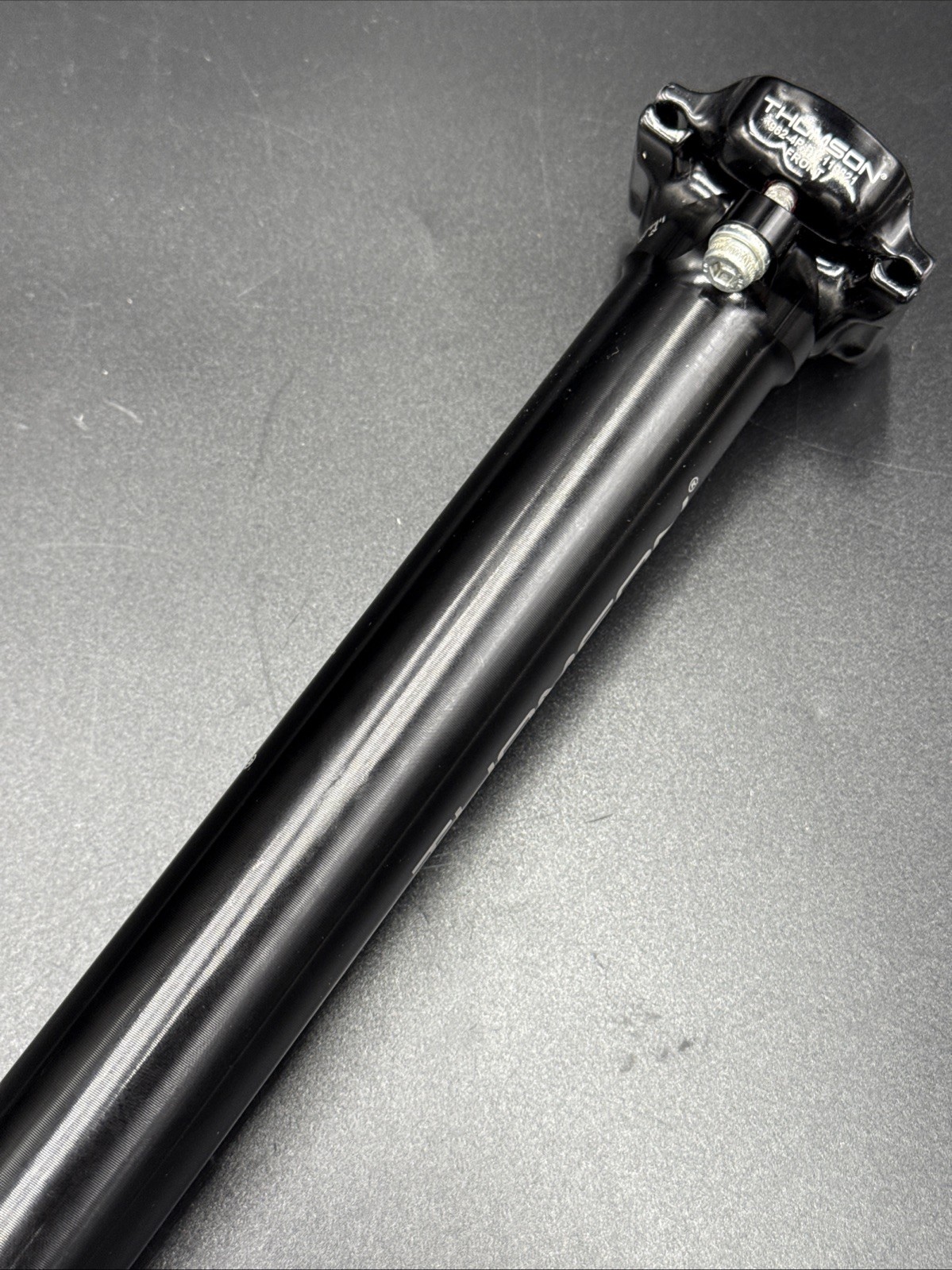 THOMSON Elite Zero Setback 30.9mm x 367mm Black Seatpost NEAR MINT USED