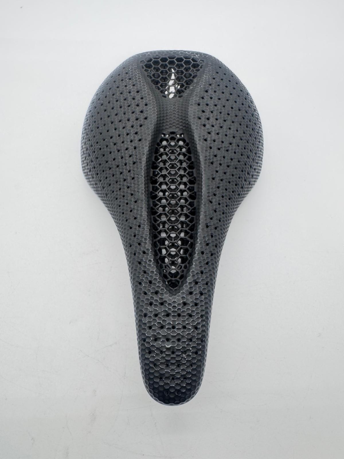 Specialized Body Geometry Power Pro Mirror 143mm Saddle (Black)