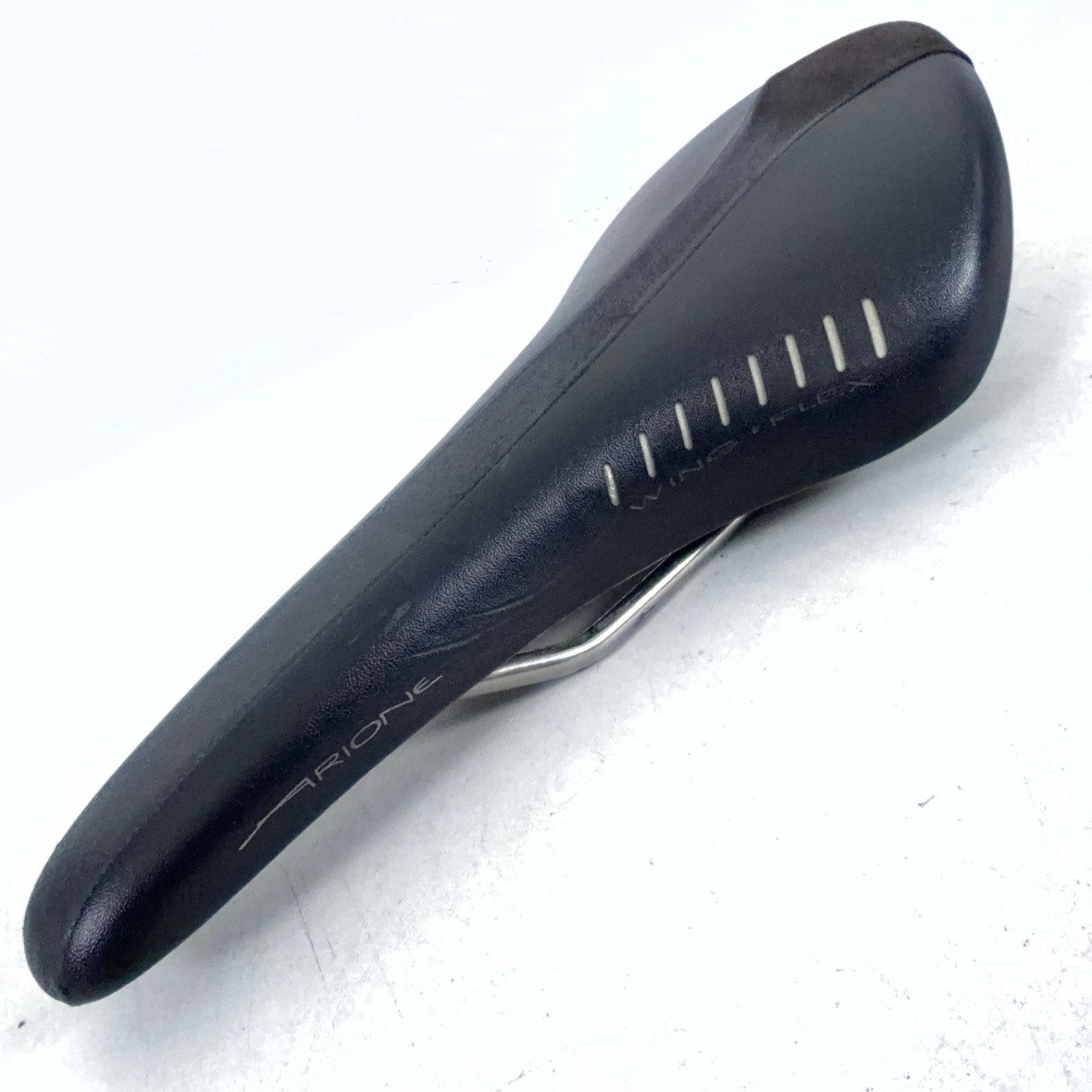 fi’zi:k Fizik Arione Carbon K:ium Titanium Rail Bike Seat Saddle 130/305mm 244g