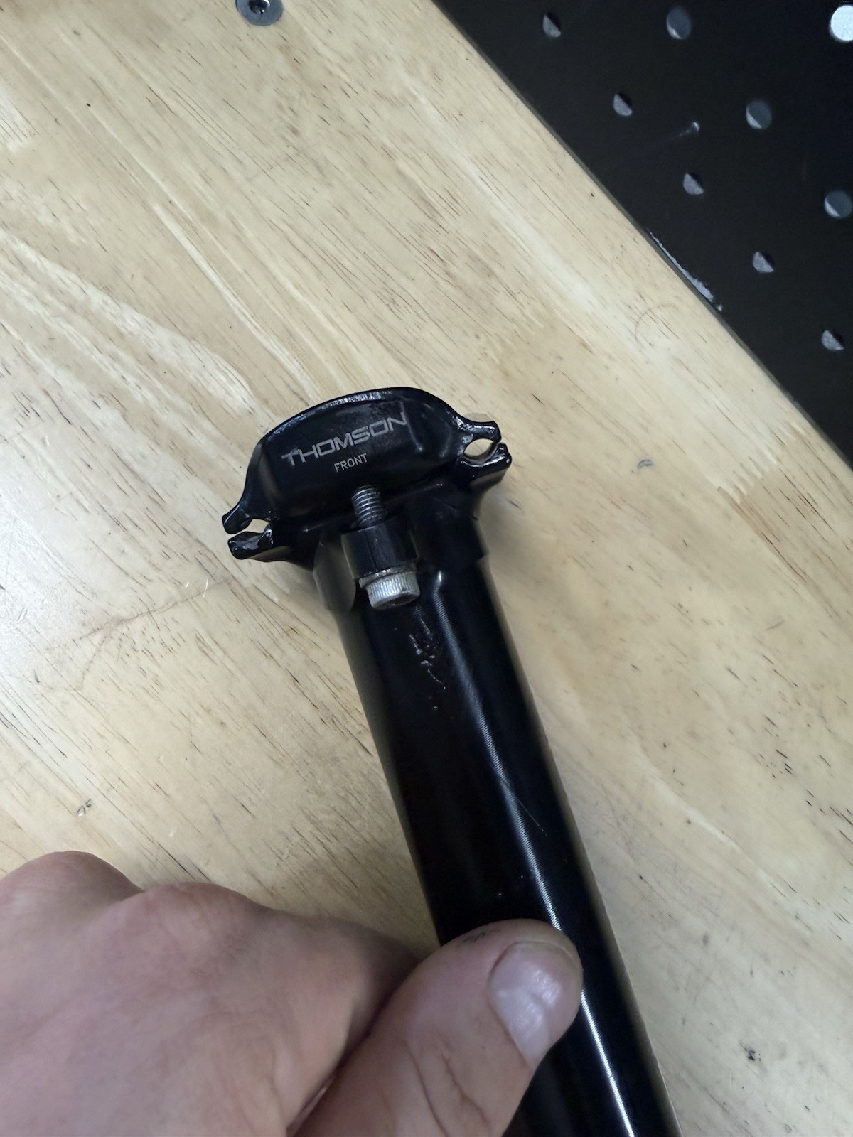 THOMSON Elite ZERO Setback 31.6mm x 367mm Black Seatpost