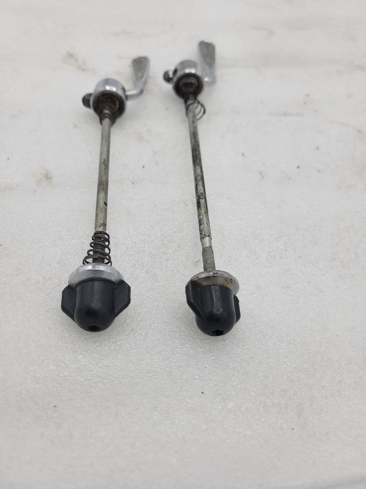MAILLARD SPIDEL QUICK RELEASE SKEWER SET 100/125mm spacing-used