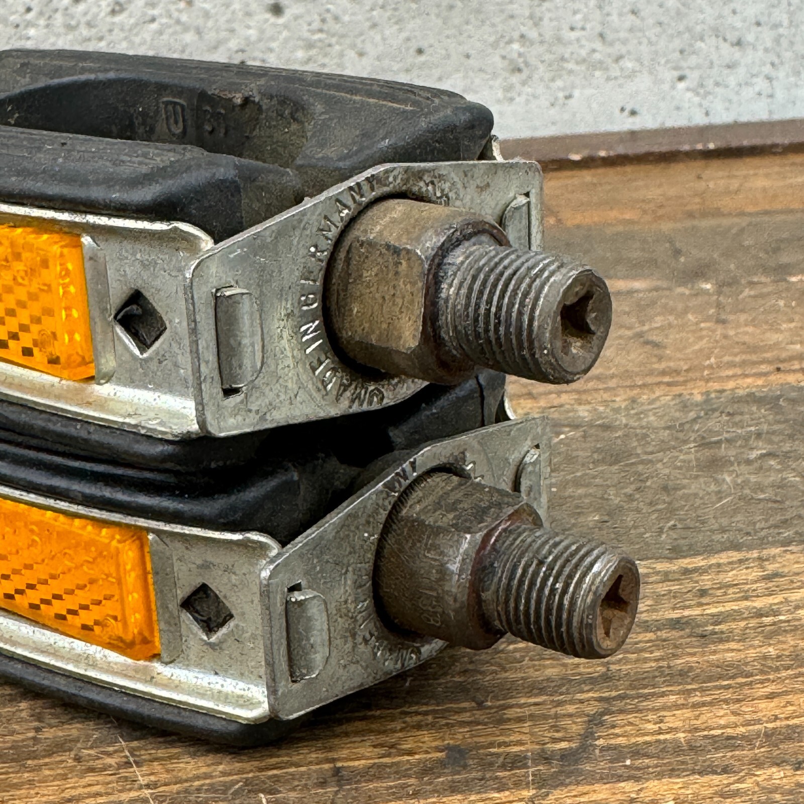 Vintage Schwinn Bow Pedals 1/2 in Union U30 Block Stingray 60s 70s K10490 A2