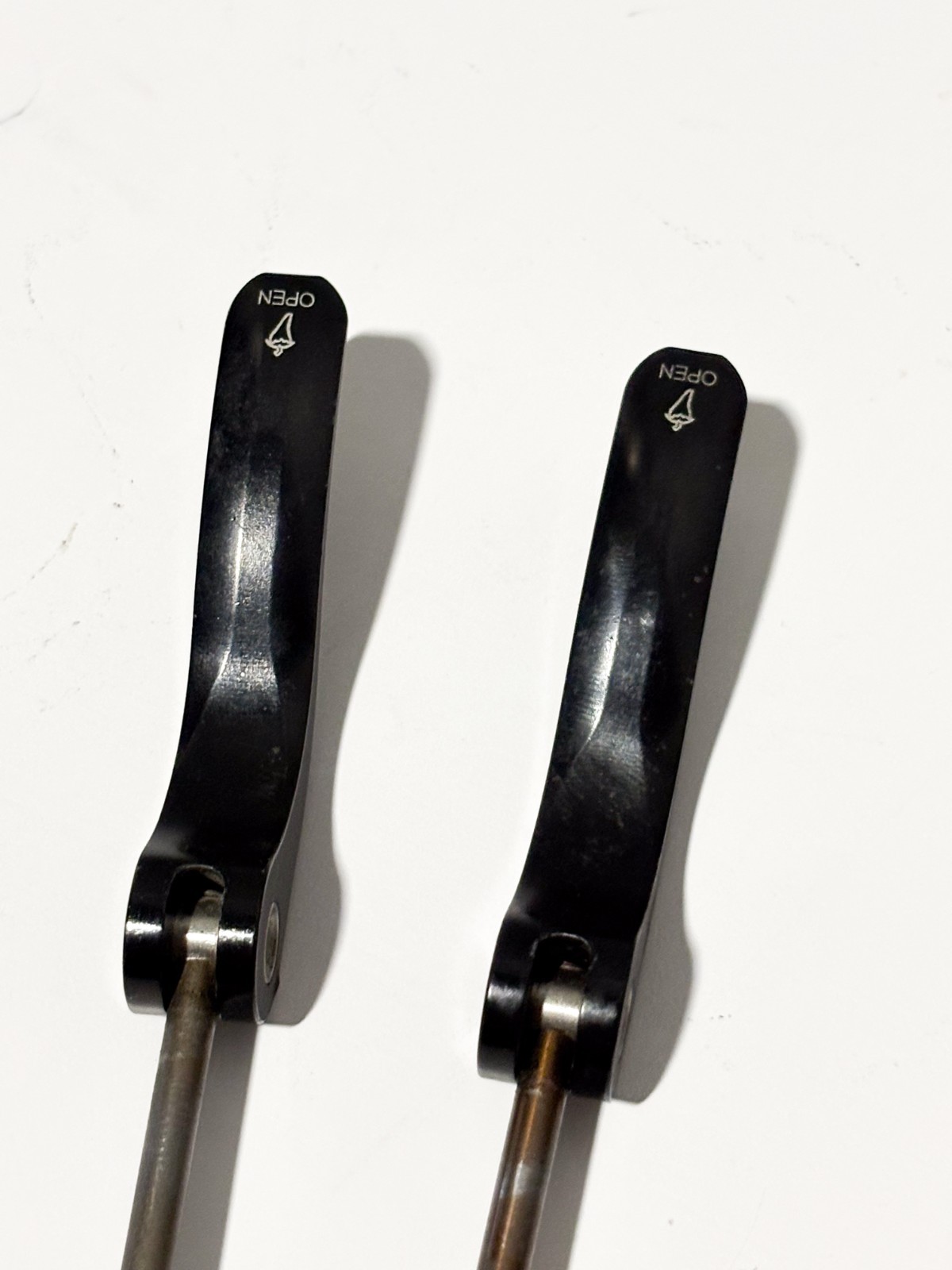 Black Salsa Logo Flip Off Front 100mm Rear 135mm Steel Quick Release Skewer Set