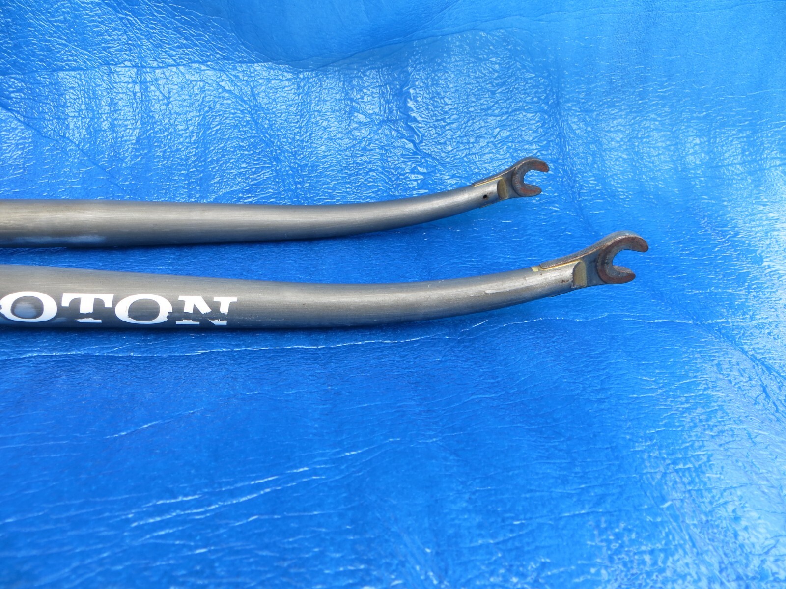 Peloton 1 Inch Front Fork 158mm Steering Column + Shimano Dura Ace NJS Headset
