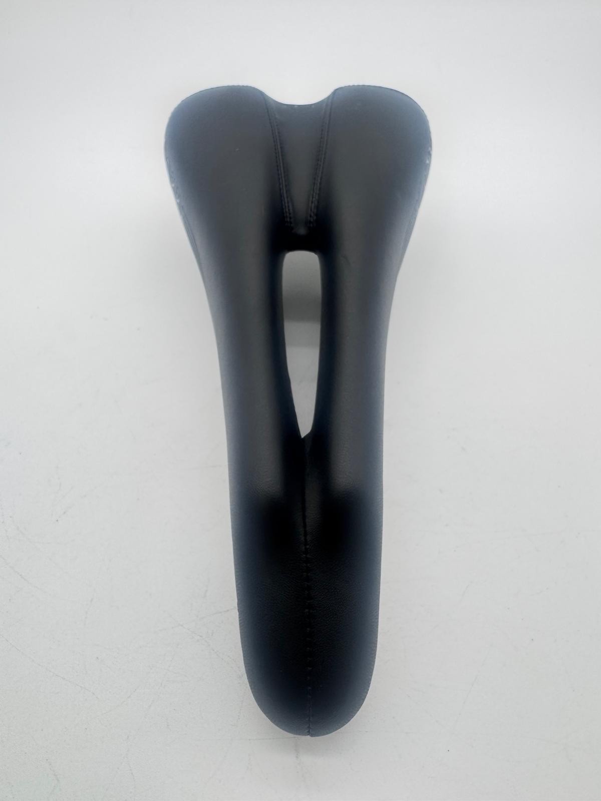 COBB Plus 2 130mm Triathlon Saddle Chromoly Rails
