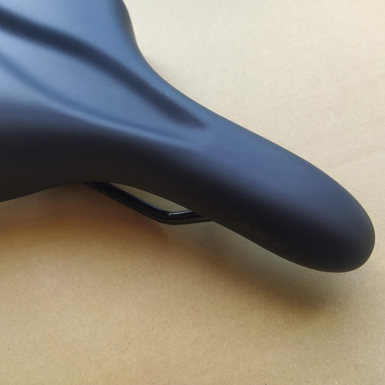 NOS Specialized DoIce Gel Saddle 265x165mm wide Comfort, City, Tour, E-Bike
