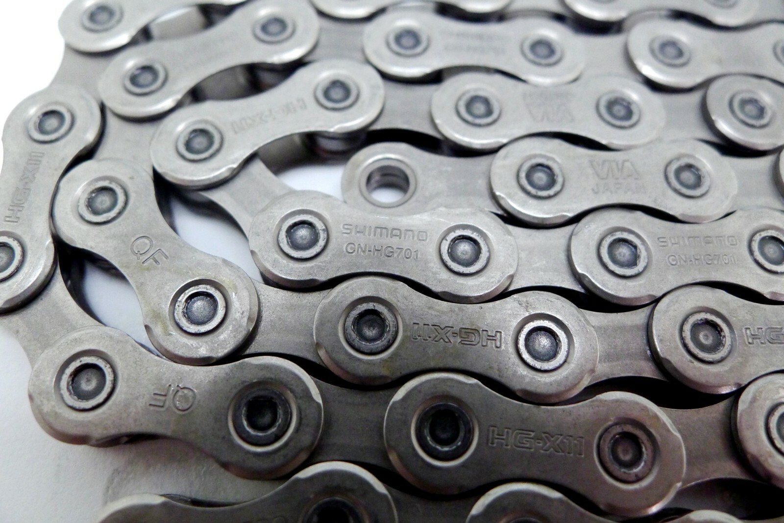 Shimano Ultegra / Deore XT CN-HG701 11 Speed Chain 106L