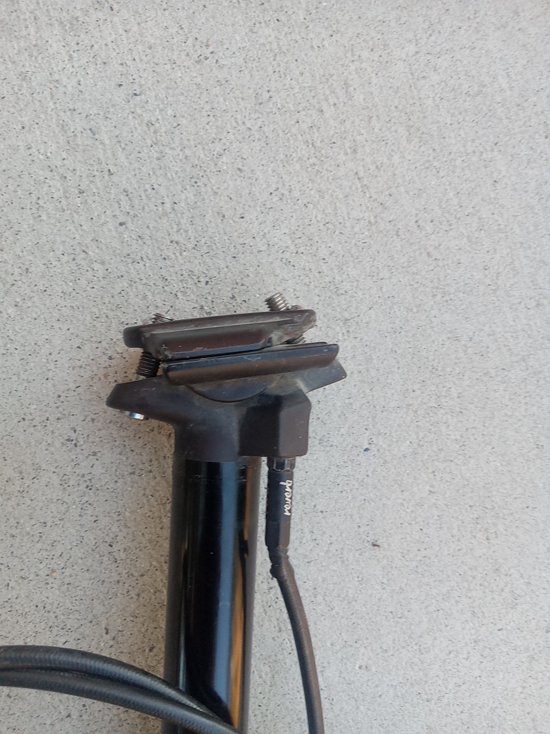 RockShox Reverb Dropper Seatpost 30.9MM/125MM Black.