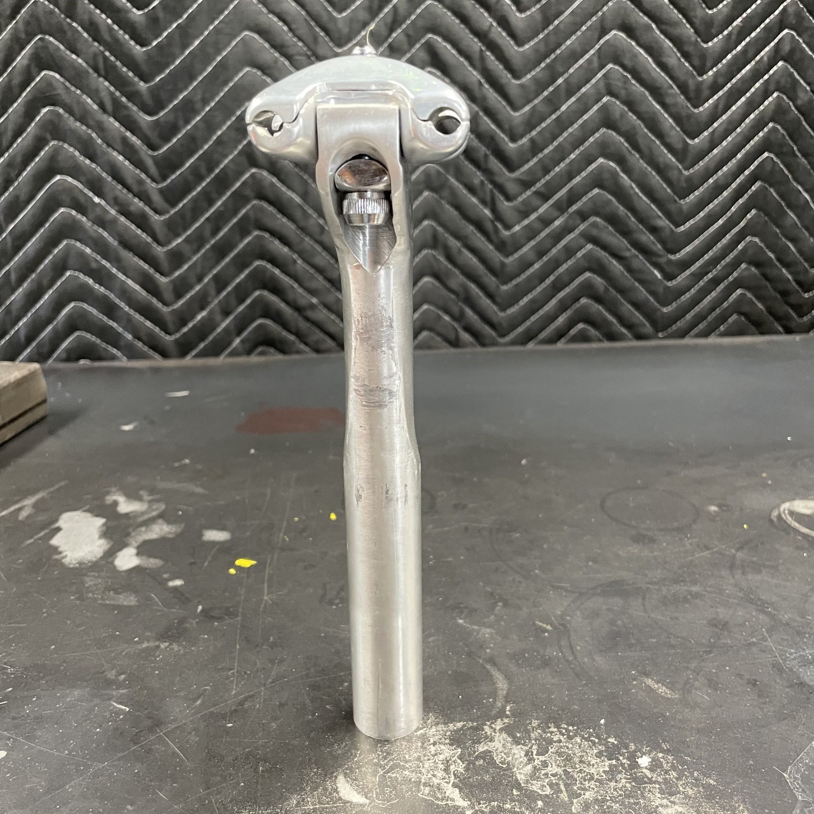 Vintage Shimano Dura-Ace Aero Seatpost – 25mm x 200mm – Used