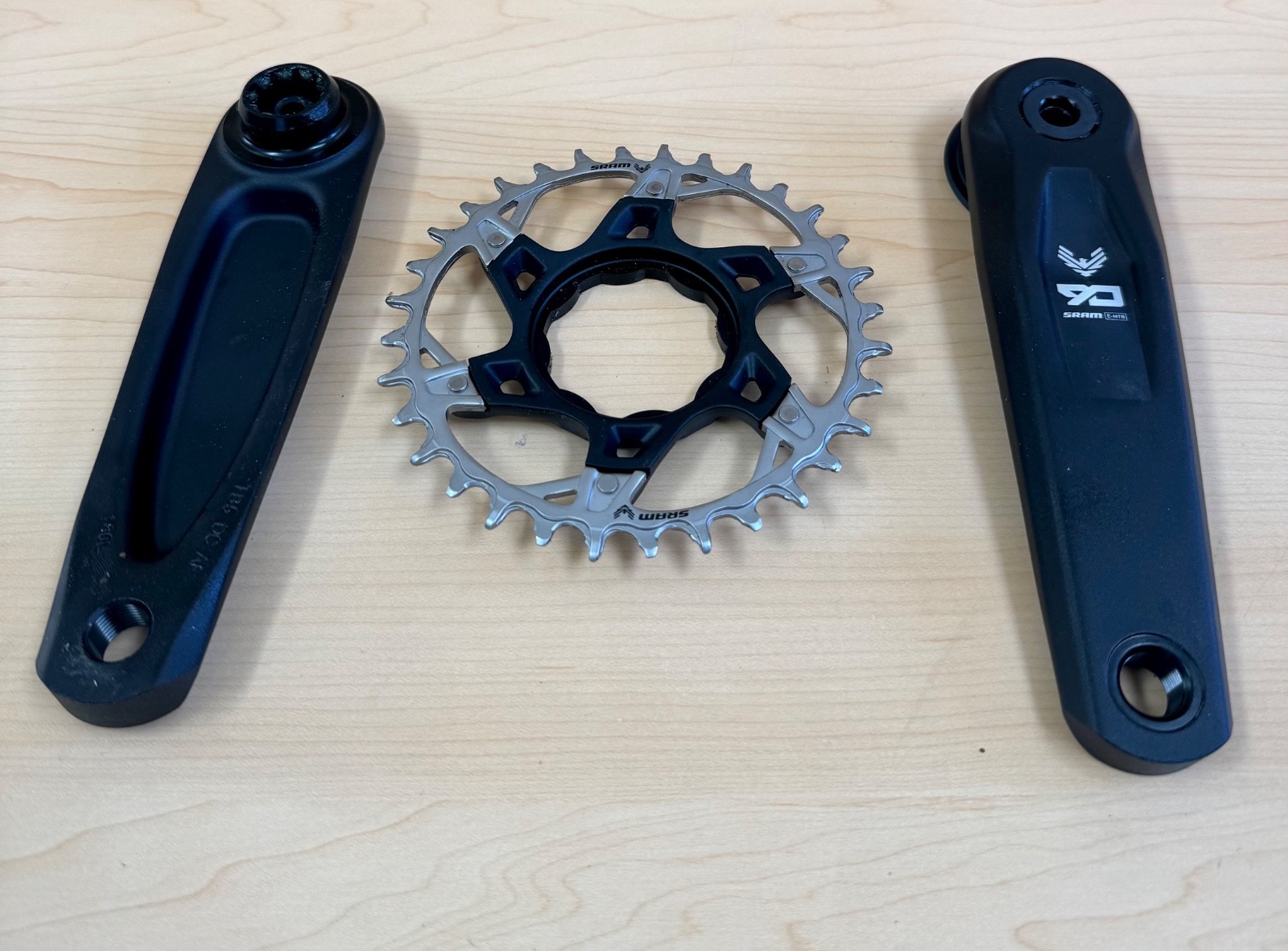 Brand new Takeoffs! SRAM Eagle 90 Cranks and 32T Chainring 160mm ISIS Bosch