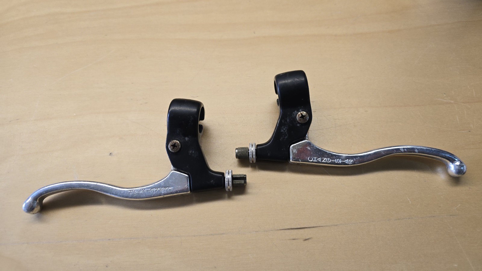 Vintage 1987 Chang Star Brake Levers Pair 22.2mm 4-Finger Black MTB,BMX,Cafe