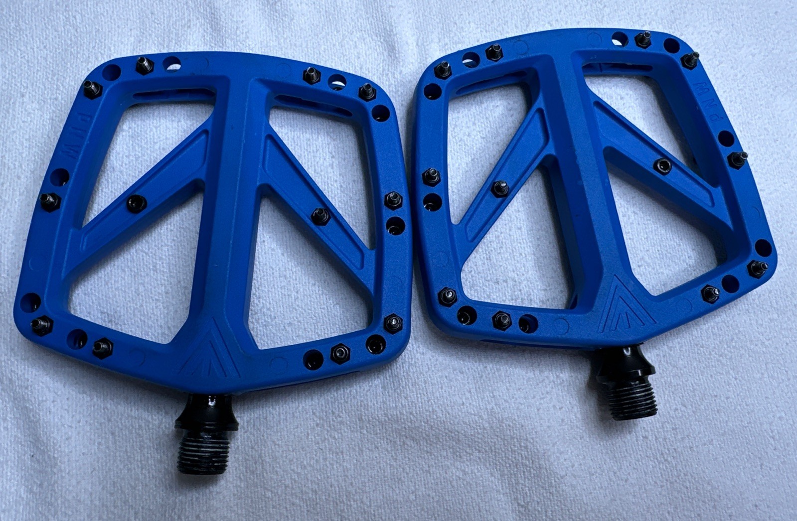 PNW Components Range Composite Pedals Blue