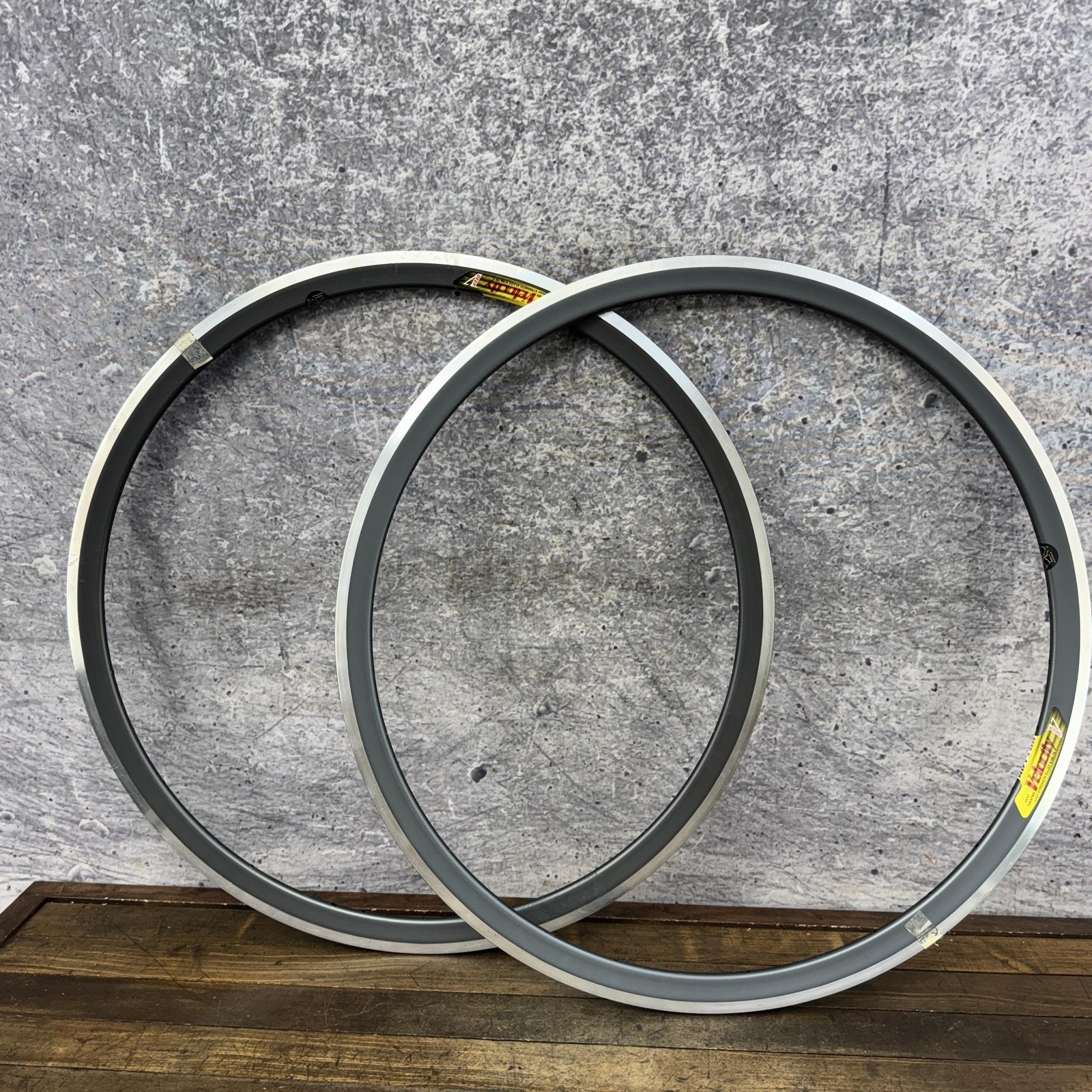 Vintage Velocity Deep V 700c Rim Set 32H Gray NOS Clincher Australia Ding Nicks