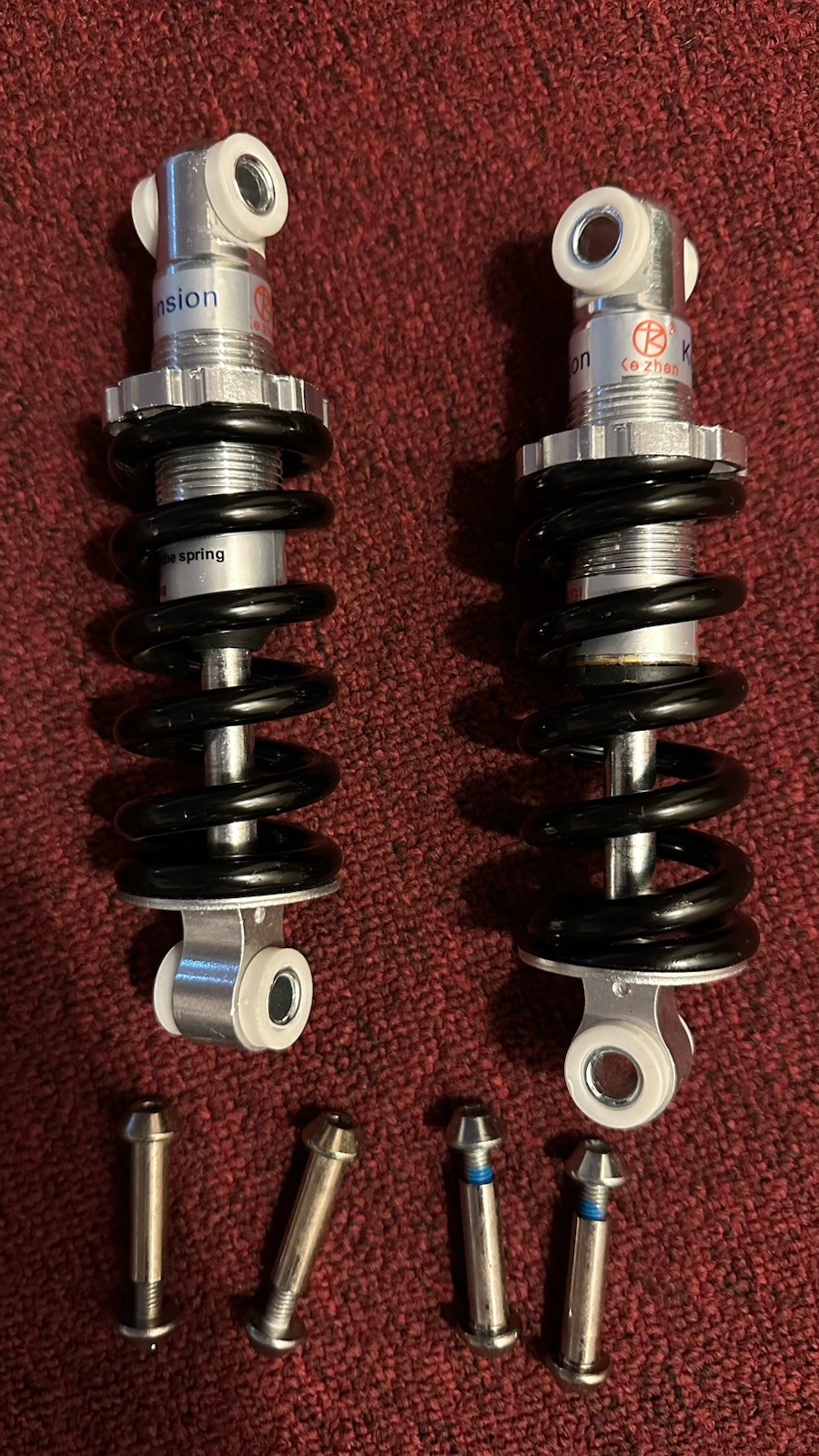 Ke Zhen Suspension Black Shock 650LBS/IN