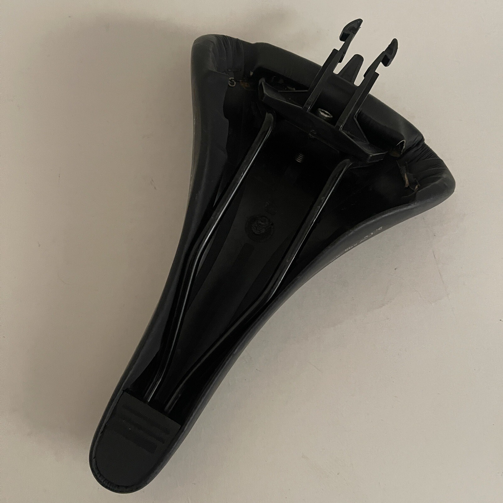 TREK 90s RARE black Hybrid Bike Seat Saddle With Shock Absorbing Technology