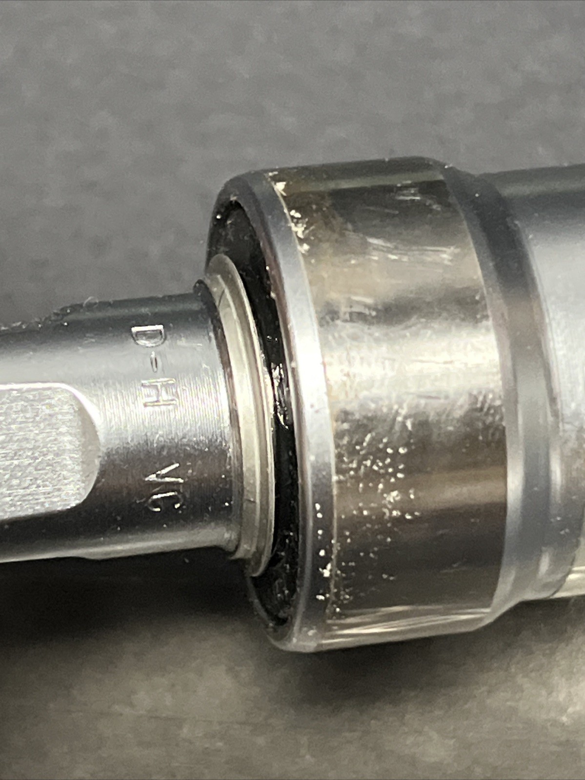 NOS Shimano BB-UN72 115x68mm Bottom Bracket Shell Square Taper English Single SR