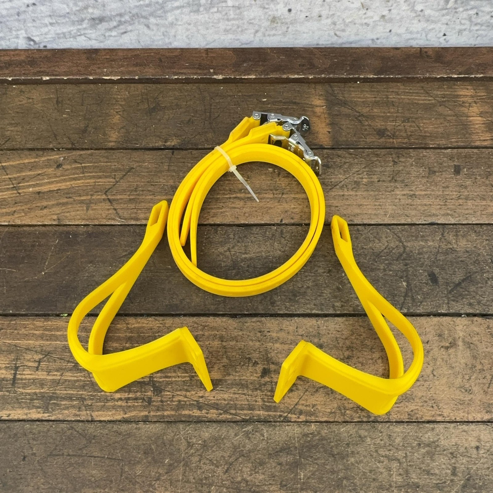 Vintage CatEye Toe Clips Straps Yellow NOS Pair Road Bike 80s Japan Plastic