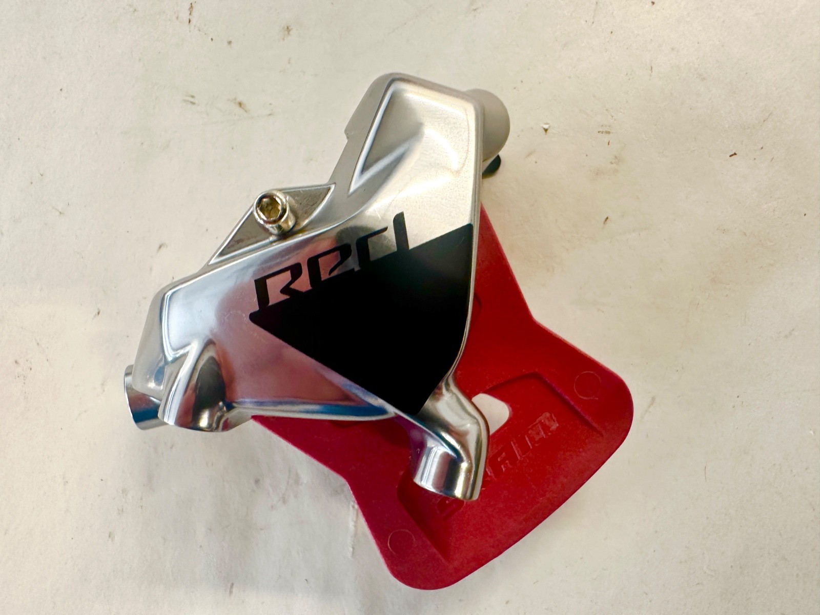 SRAM RED eTap AXS HRD Disc Brake Caliper, Flat Mount, Polar Grey, D1