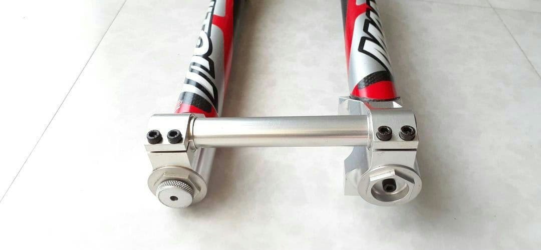 Manitou Super Nova 26 MTB Suspension Fork 20×110 Disc 1-1/8 Carbon Alloy NEW