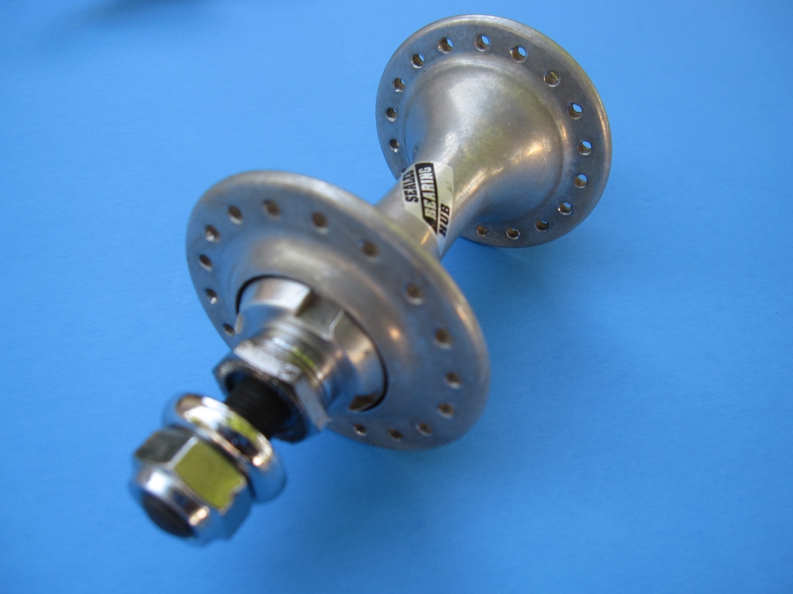 vintage Suntour Sealed Bearing hubs, 36-hole, nutted, 100/130mm spacing, 1980s