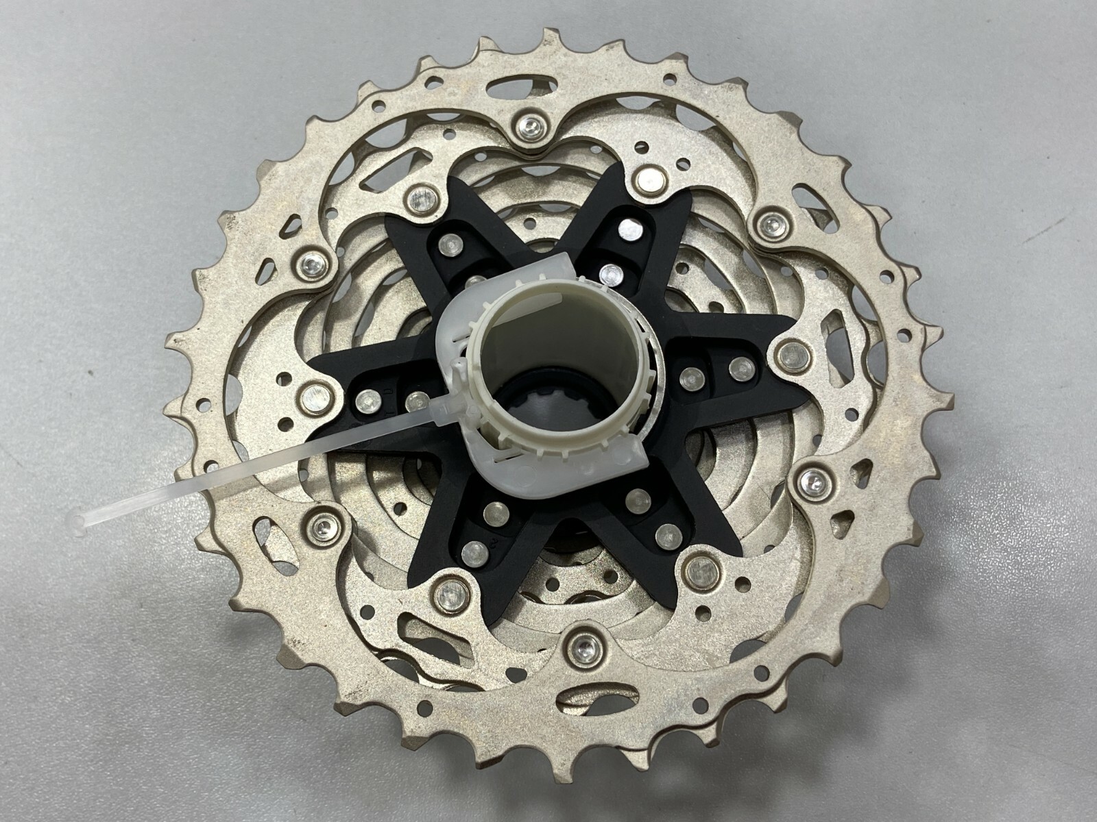Shimano Ultegra CS-R8100 12-Speed HYPERGLIDE+ Road Cassette Sprocket (11-34T)