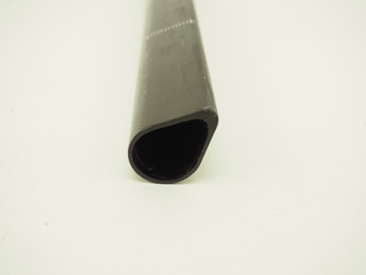 Pinarello Dogma Carbon Gloss Black Seatpost (See Details For Fit)