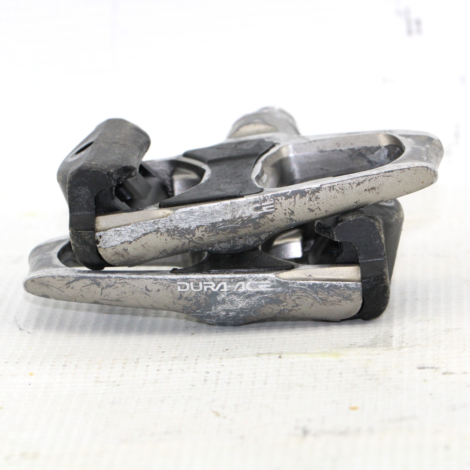 SHIMANO DURA ACE PEDALS Clipless 282g Road Bike 9/16″ Single Sided PD-7750