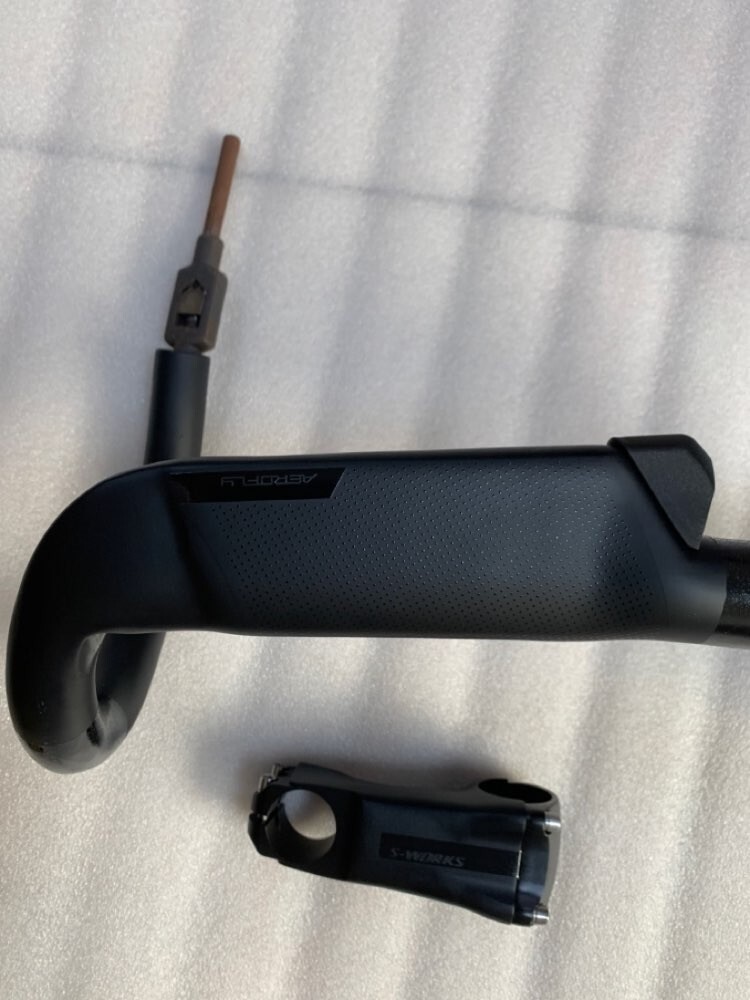 Aero drop bar road bike carbon handlebar internal routing 1:1 31.8*400/420/440mm